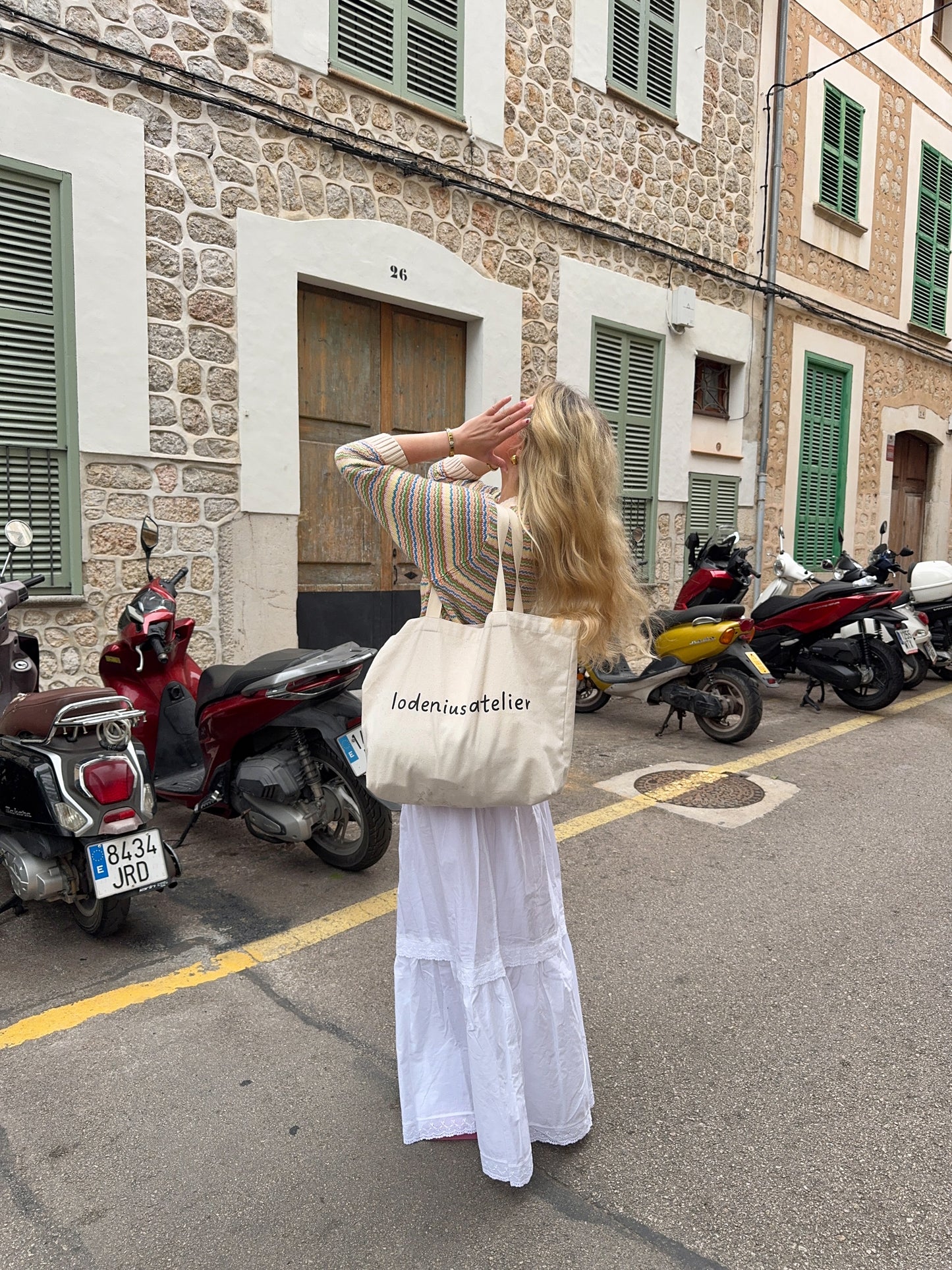 Tora Tote Bag